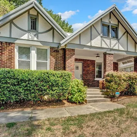 Cheerful Midtown Home With View Of Rhodes College Memphis Exterior photo